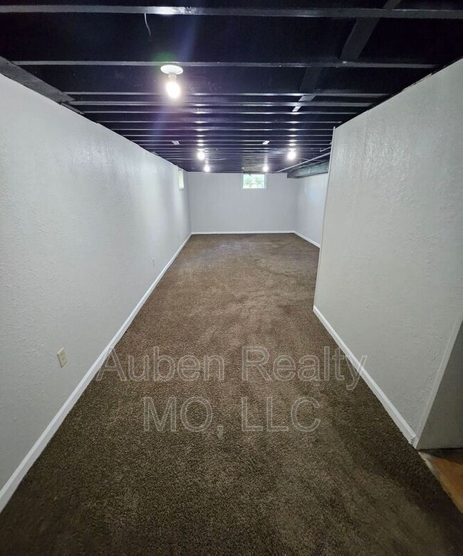 Building Photo - 9121 Blue Ridge Blvd