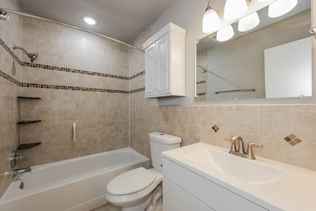 Building Photo - 5719 Myers Rd