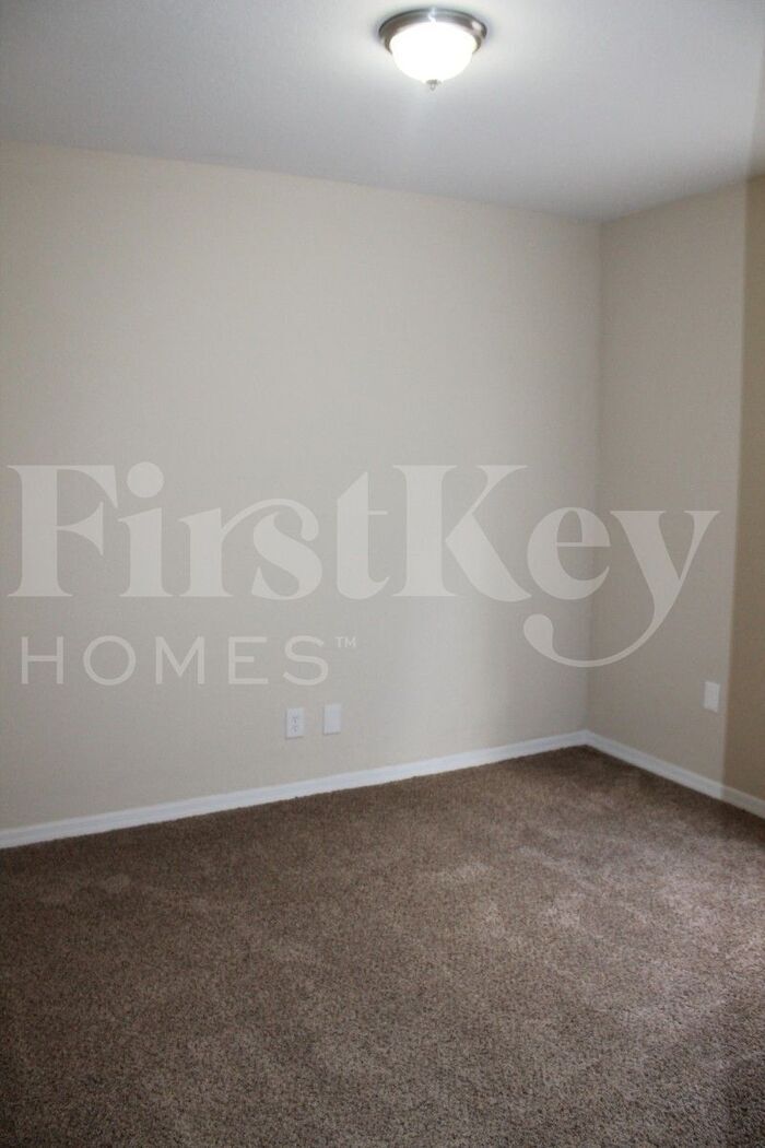 Building Photo - 2760 Ridley Ln