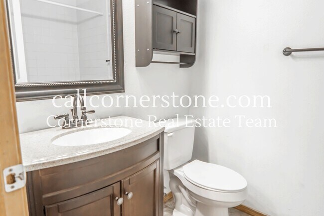 Building Photo - 5312 Luster Dr