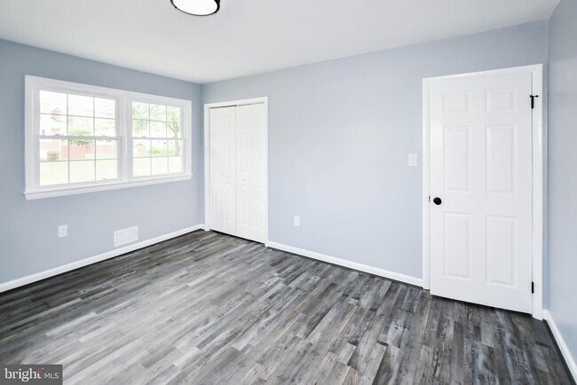 Building Photo - 6703 Groveton Dr