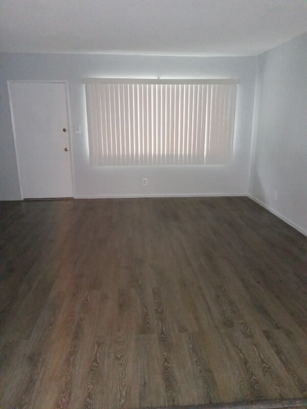 Building Photo - 10726 Orange Grove Ave