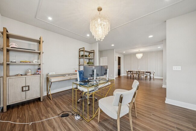 Building Photo - 101 Milvian Wy SE