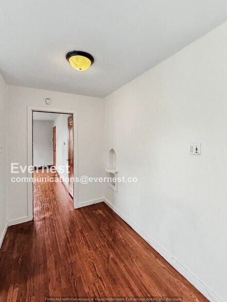 Building Photo - 3812 Drexel Dr