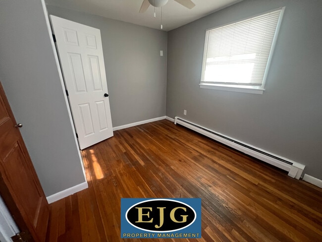 Building Photo - 75 Indian Acres Dr