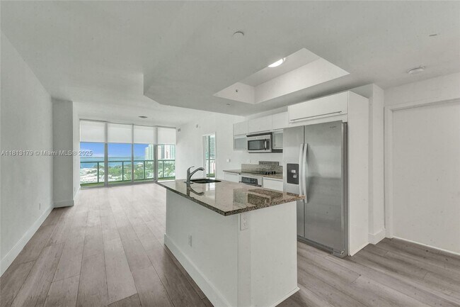 Building Photo - 888 Biscayne Blvd