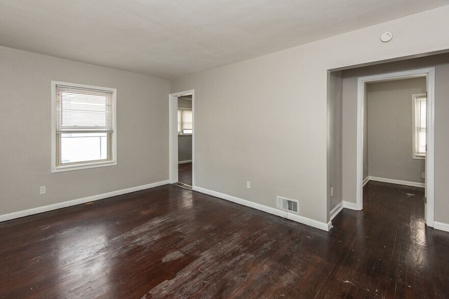 Building Photo - 320 Millman Dr