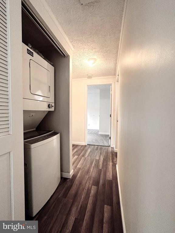 Building Photo - 410 Melvin Ave