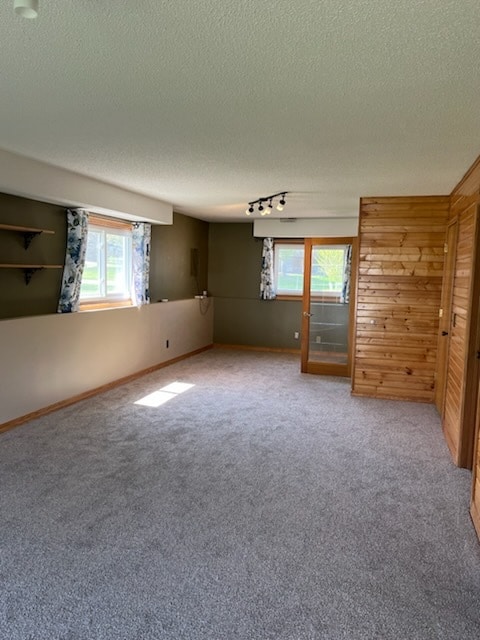 Building Photo - 17272 Fireside Ln