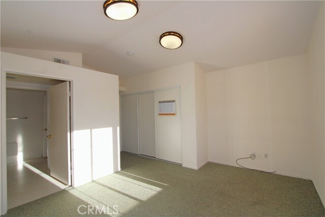Building Photo - 10770 Deerfield Dr