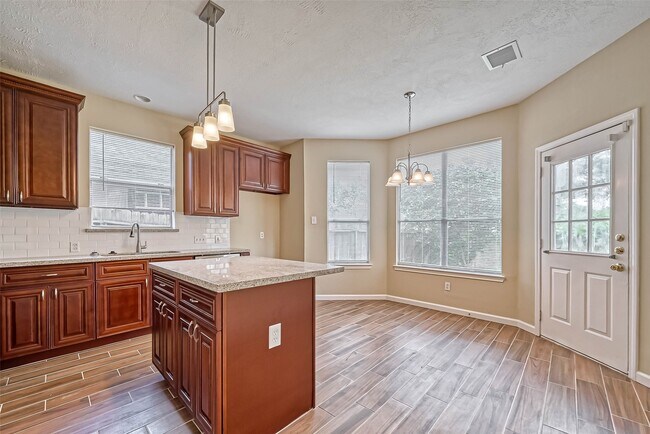 Building Photo - 7331 Colony Bend Ln