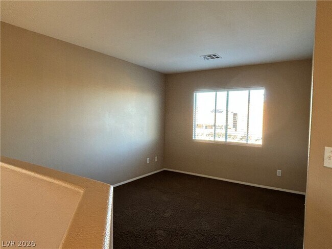 Building Photo - 9012 Vintage Wine Ave