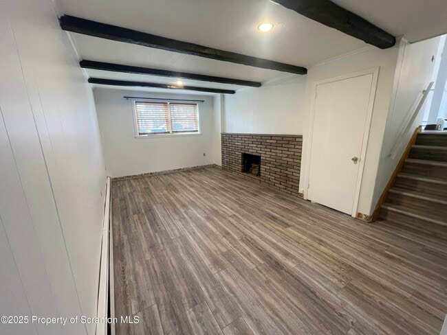 Building Photo - 708 Woodmere Ave