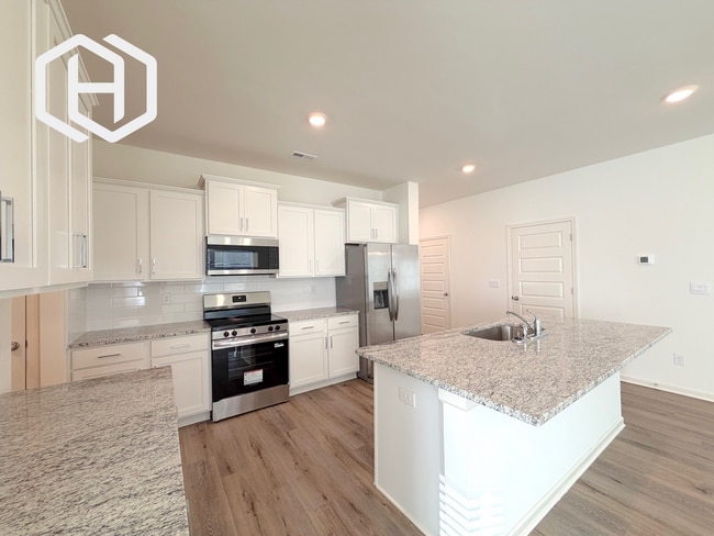 Building Photo - 2068 Gadwall Dr