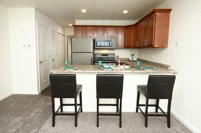 Renovated Kitchen - Eagle Ridge Villas