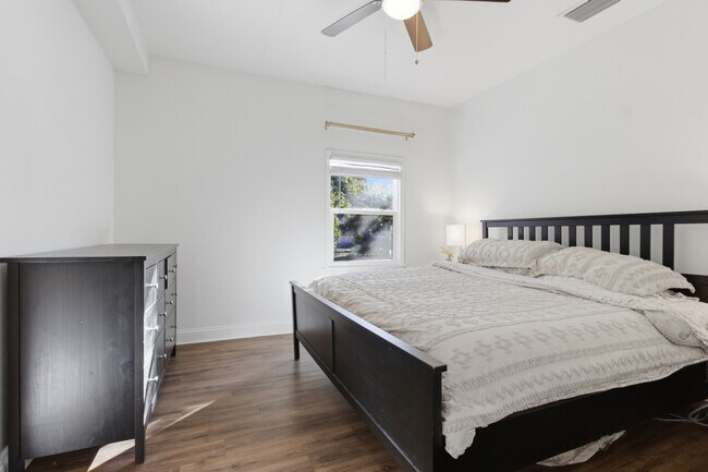 Building Photo - 3203 N Bailey St