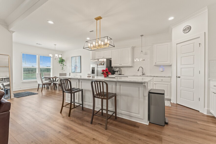 Building Photo - 1520 Tradewater Rd