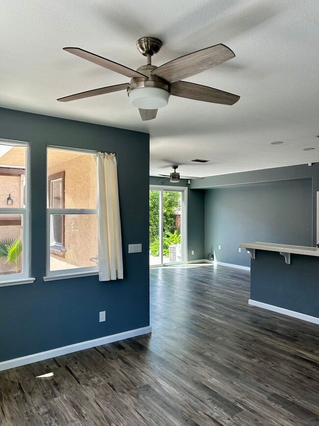 Building Photo - Newly Remodeled 3-Bed Home in Lathrop
