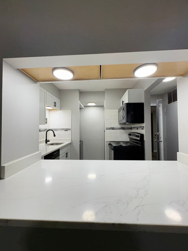 Building Photo - Discover Your Perfect Home at Bellagio North Living I in Indianapolis