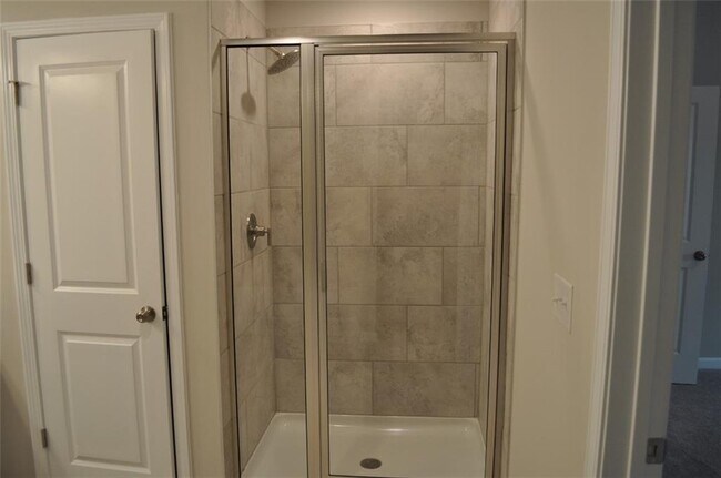 Building Photo - 1320 Endicott Ct