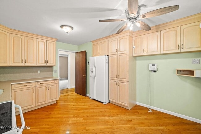 Building Photo - 37 Windsor Ln