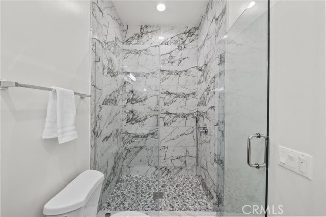 Building Photo - 16404 Donmetz St