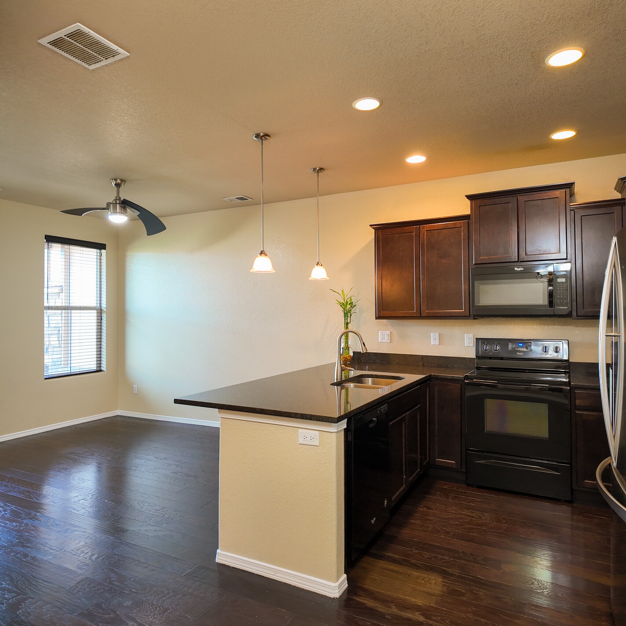 Building Photo - 5234 Prominence Pt