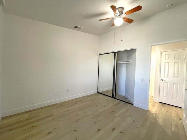 Building Photo - AVAILABLE NOW! 2 Bed 2 Bath Condo in Bermuda Dunes!