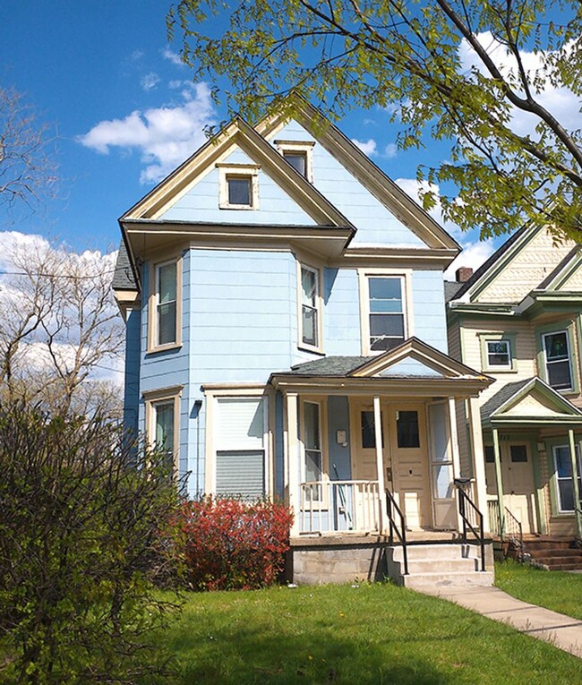 Primary Photo - AVAILABLE 6/1/25 - Two Story House With Ha...