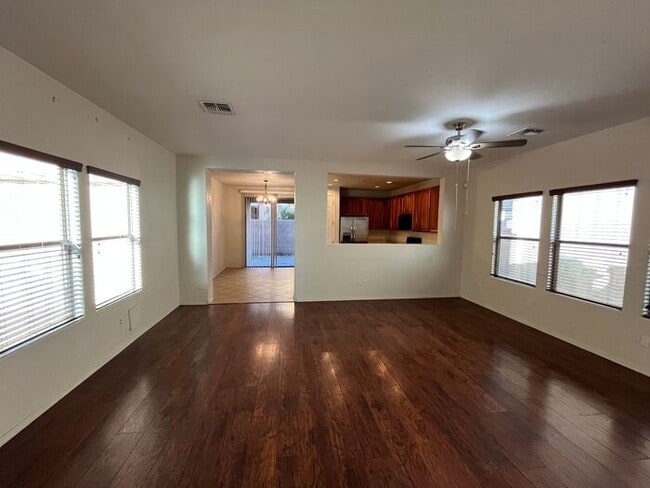 Building Photo - READY TO VIEW NOW! Recently Painted Interi...