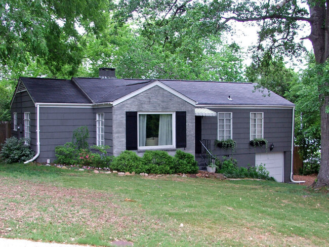 Building Photo - Cute 3 bedroom, 1 bath house in Homewood!