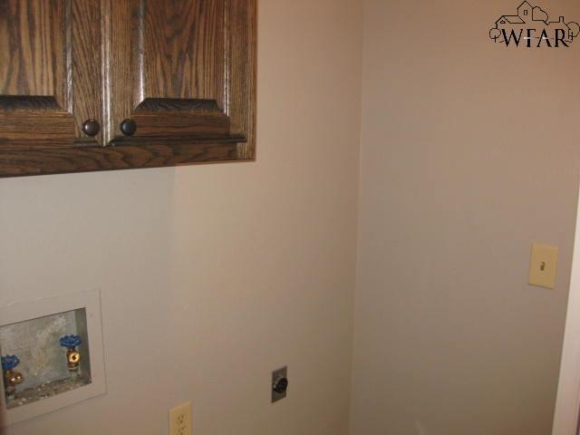 Building Photo - 11 Lackland Cir