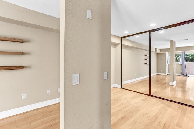 Building Photo - $500 Move In Special - Studio in the Venetian Community in UTC w/ Parking Included!
