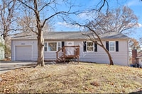 Building Photo - Beautiful Renovated 3 Bed 2.5 Bath Ranch i...