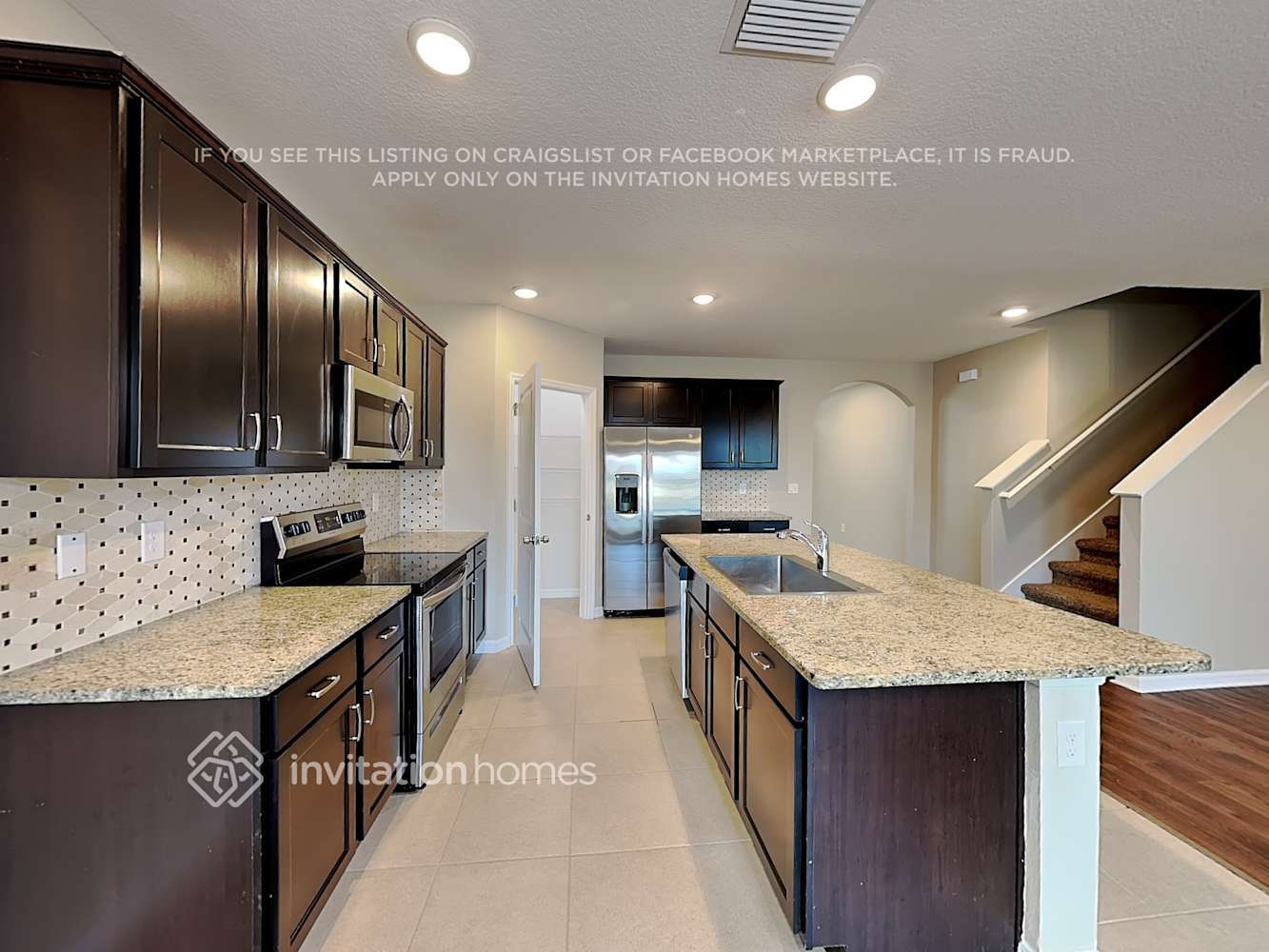 Building Photo - 144 Tierra Verde Way