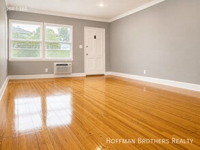 Building Photo - 10376 Holman Ave