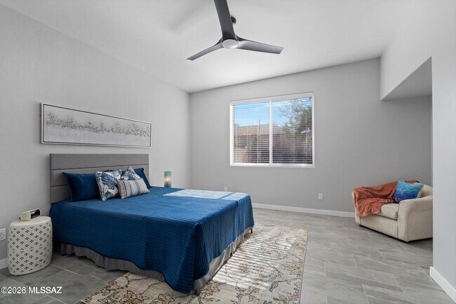 Building Photo - 8868 E Desert Lavender Pl