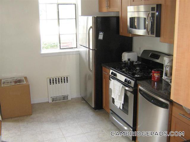 Building Photo - 60 Brattle St