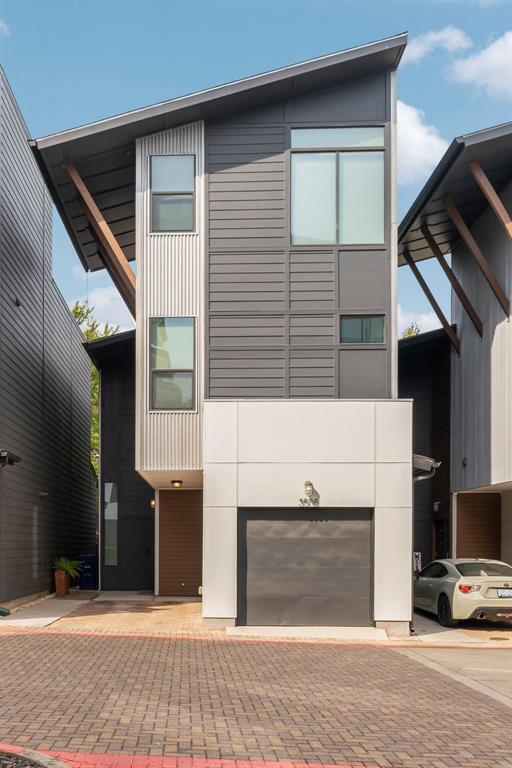 Building Photo - 3508 Charlotte Rose Drive