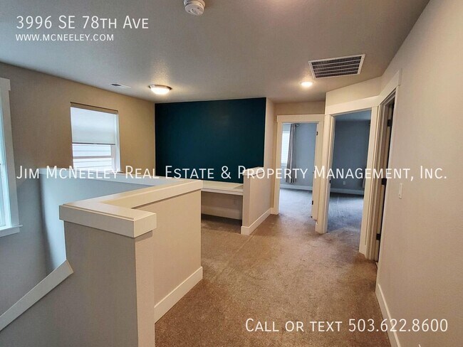 Building Photo - 3996 SE 78th Ave