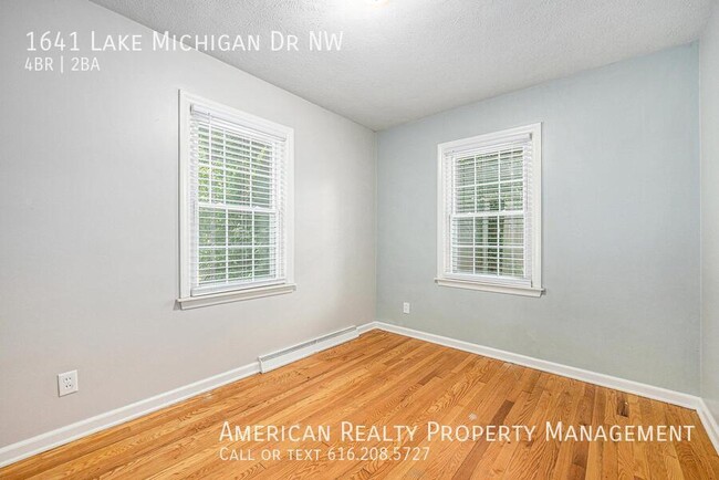 Building Photo - 1641 Lake Michigan Dr NW