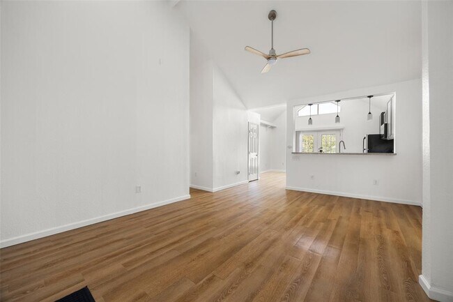 Building Photo - 14708 Foy Dr
