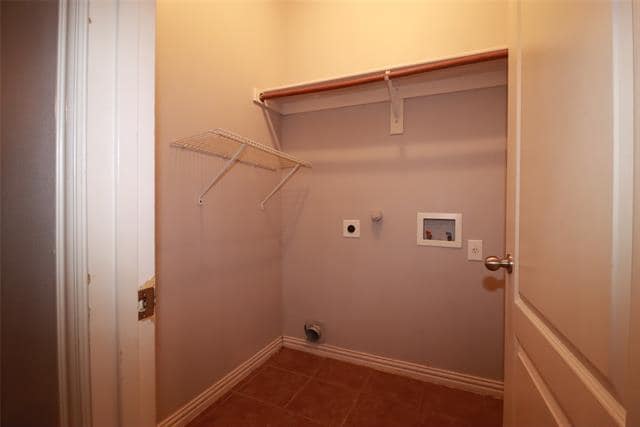 Building Photo - 205 Cedar Crk Dr