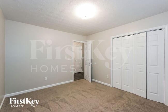 Building Photo - 612 Everlasting Way