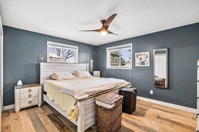 Building Photo - Great Location in Lakewood!