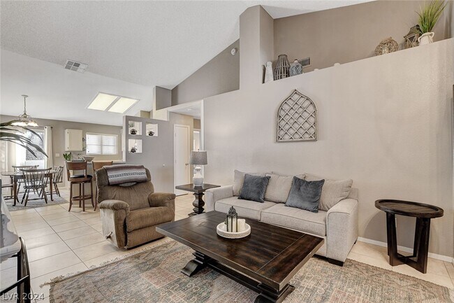 Building Photo - 1147 Overture Dr