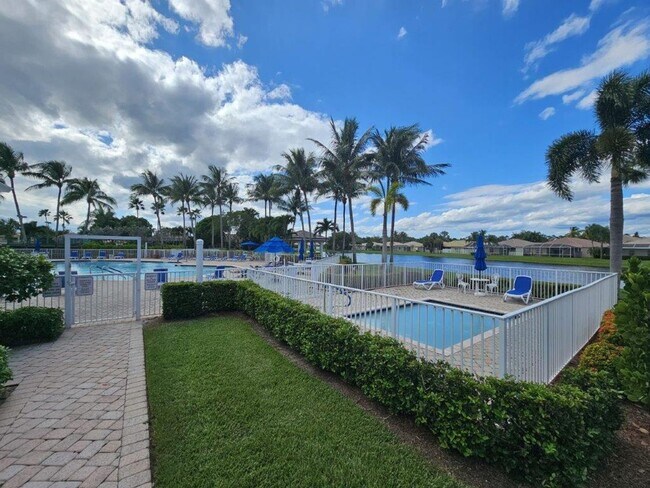 Building Photo - 2345 Spanish Wells