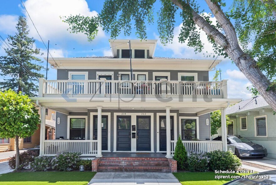 Building Photo - 216 Emerson St