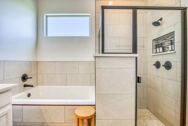 Building Photo - 13409 Carterton Ave