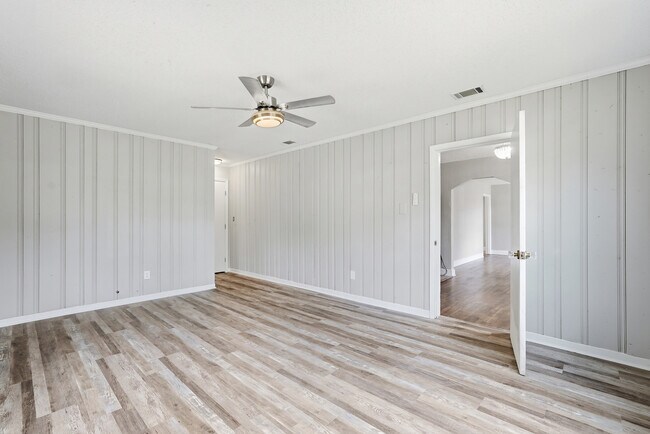 Building Photo - 2229 Tennessee Ave